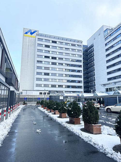 Междисциплинарный онкологический центр больницы Нордвест (KHNW) отмечает свое десятилетие и вновь успешно проходит ресертификацию